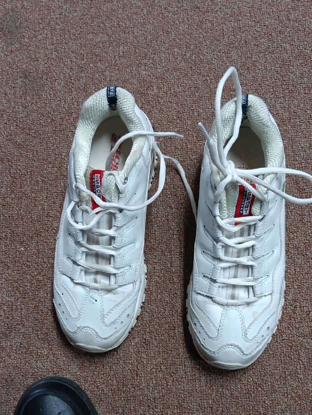 White Leather Athletic Sneakers with Red Logo Accent